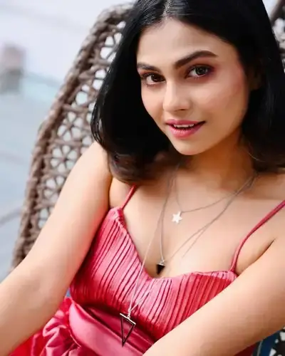 Escort Service Gorubathan